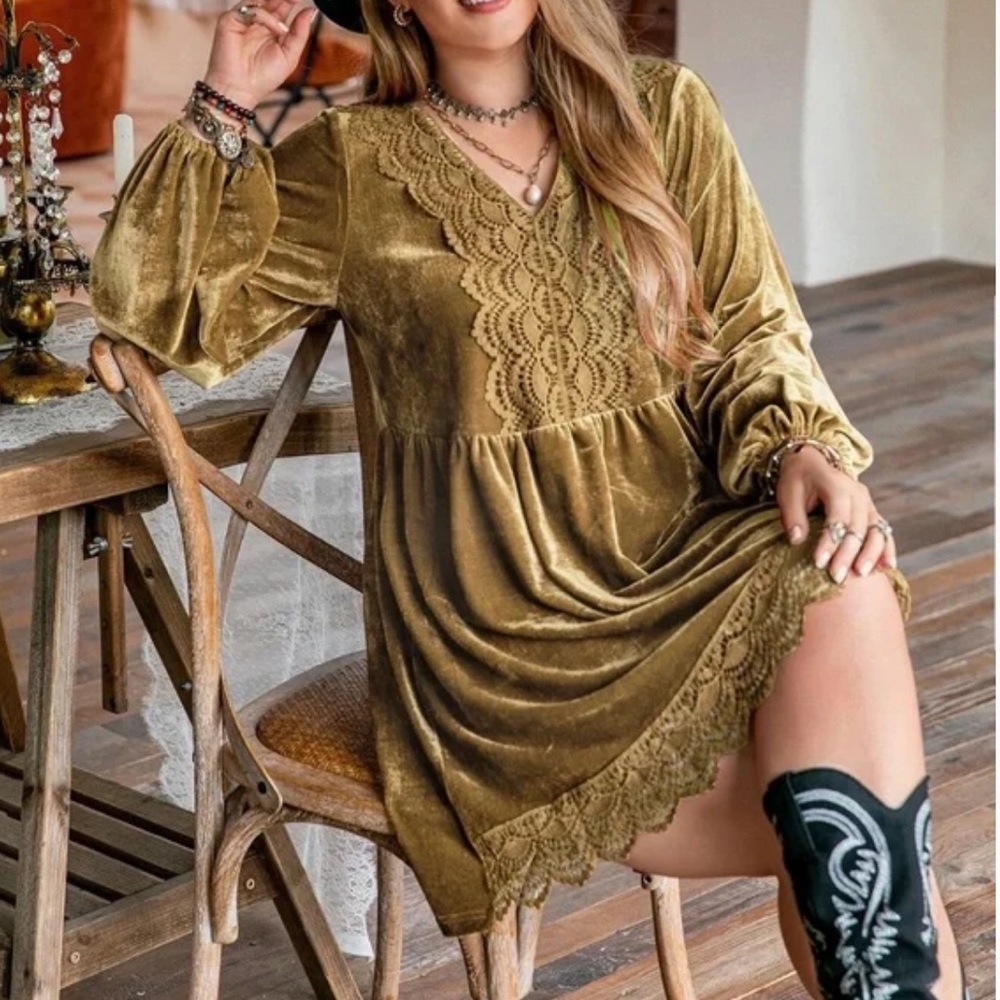 Plus size boho rust orange lace trim mini dress - Picture 13 of 15